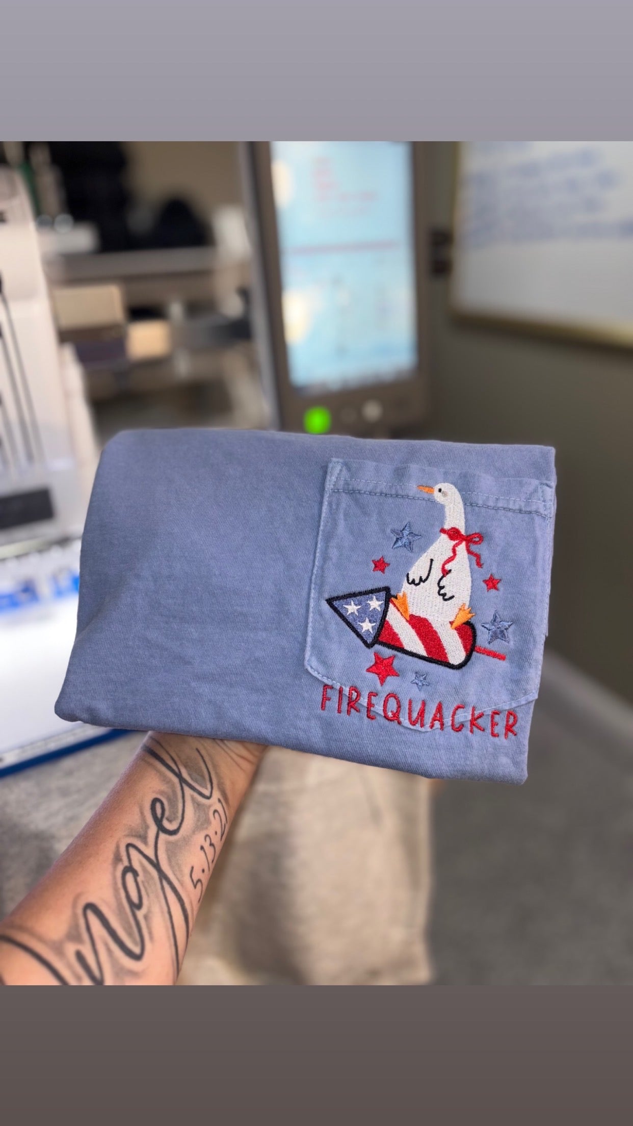 Fire-quacker pocket tshirt🎇 preorder 28 business day turn around time