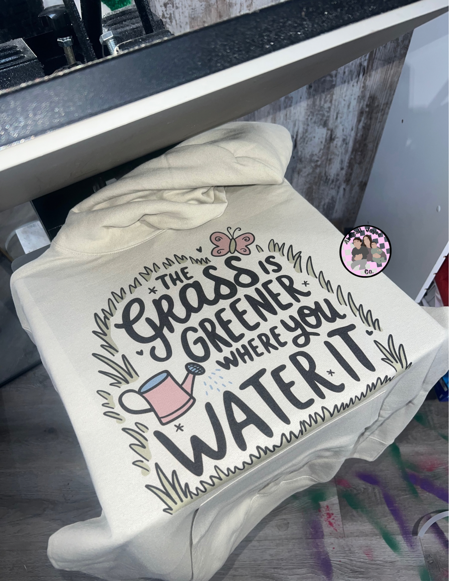 Where you water ur hoodie preorder 15 business day turn around time