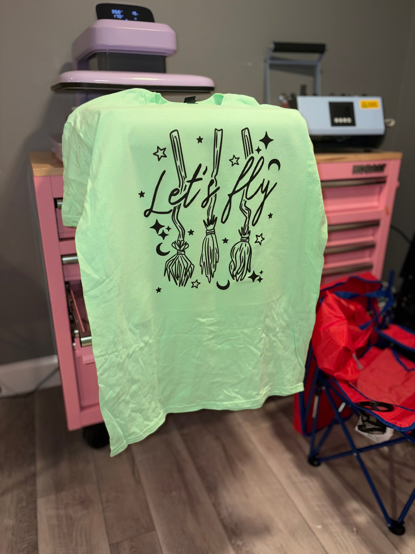 Let’s fly size medium tshirt