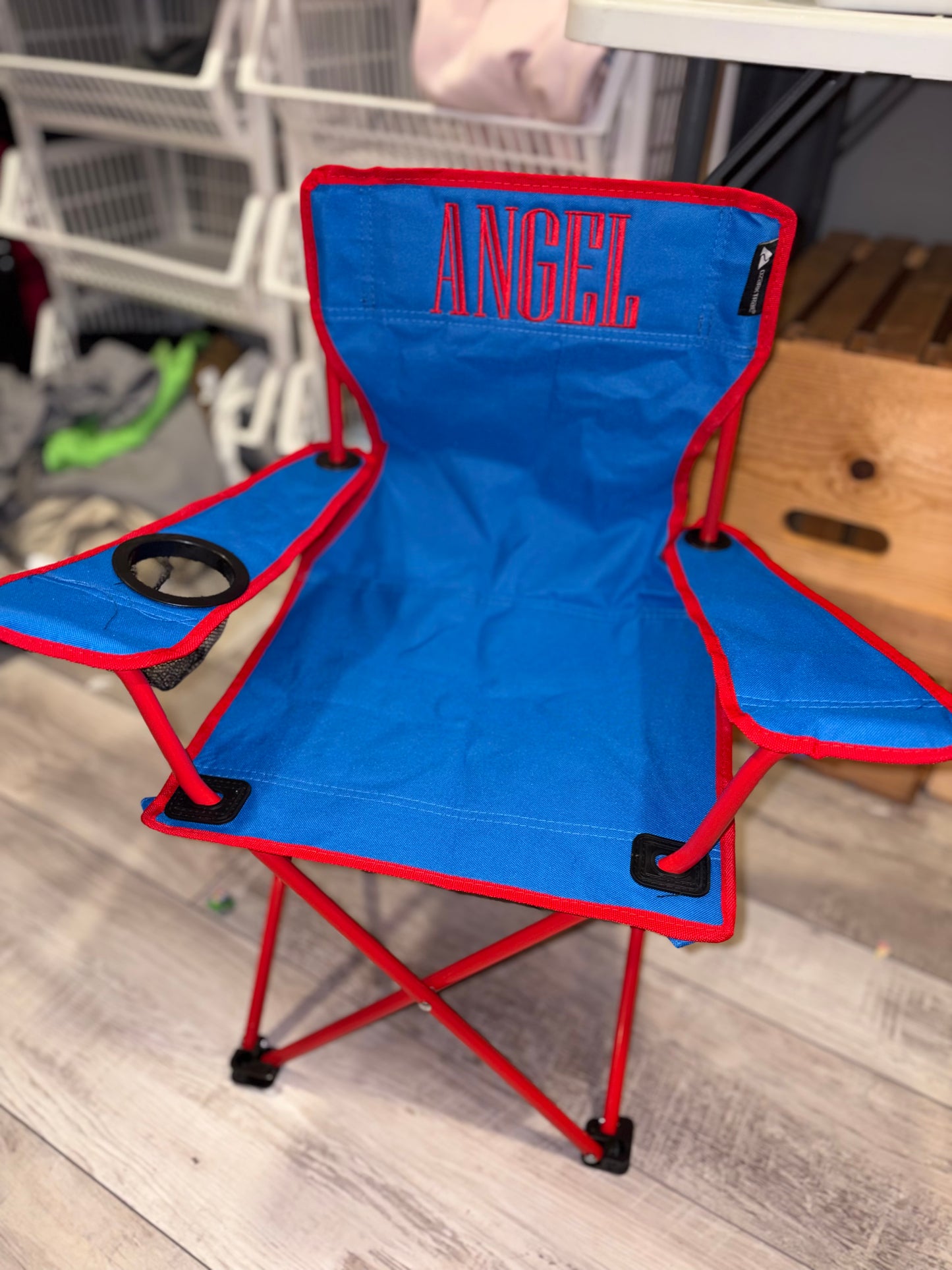 Embroidered lawn chairs (preorder 15 business day turn around time)🪑🩷