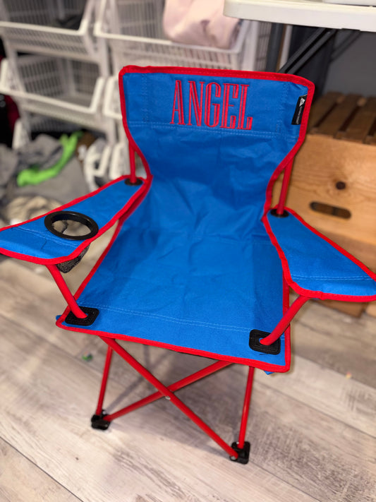 Embroidered lawn chairs (preorder 15 business day turn around time)🪑🩷