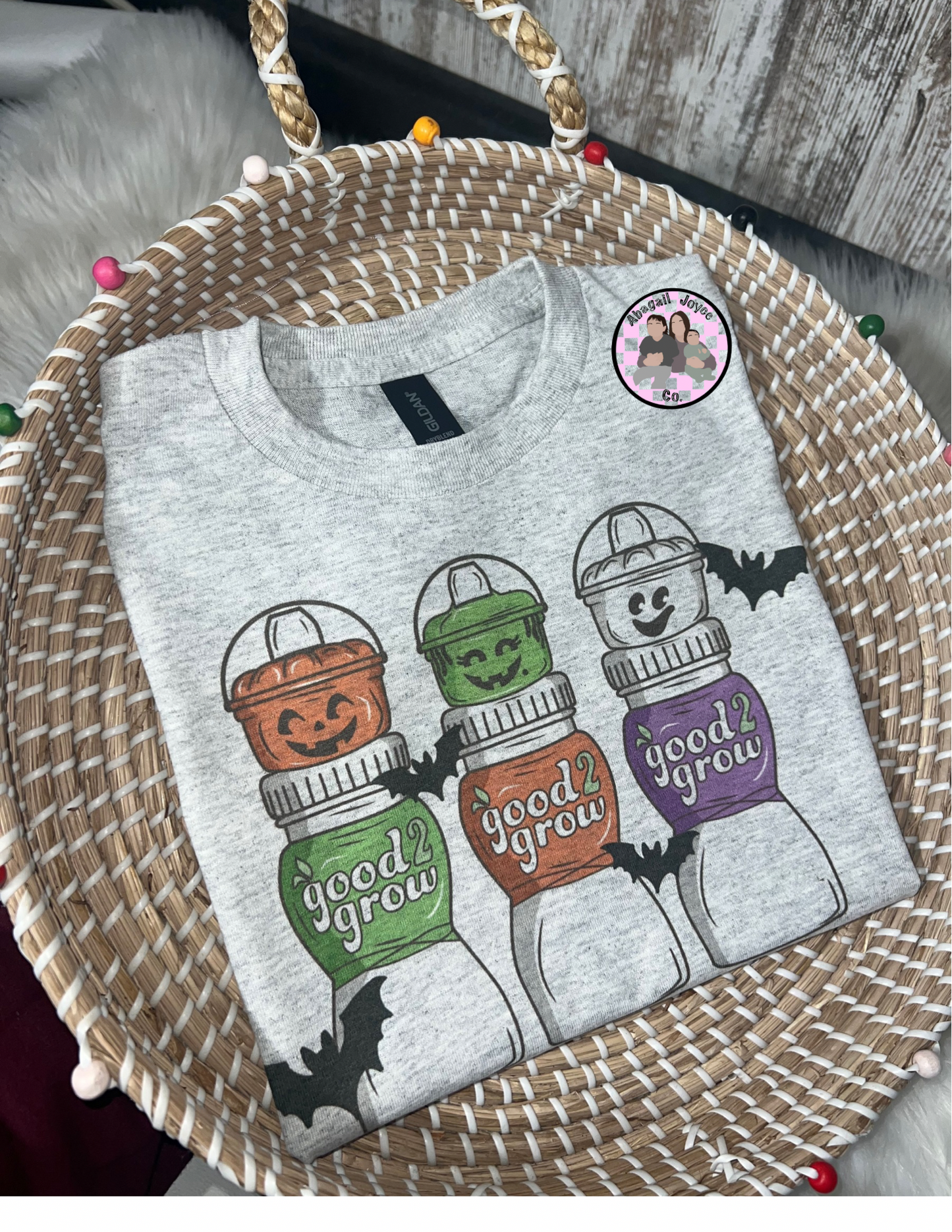 Juice T-shirt 🧃 preorder 15 business day turn around time
