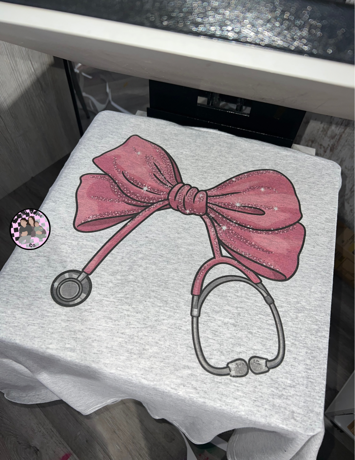 Stethoscope bow TSHIRT 🩺 preorder 15 business day turn around time