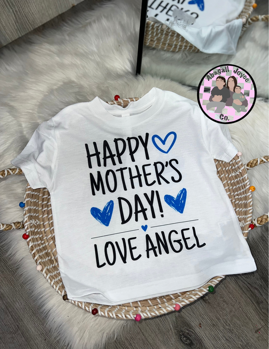 Happy Mother’s/Father’s Day kids T-shirt 🫶 preorder 15 business day turn around time. Leave name & heart color in order special instructions at check out.