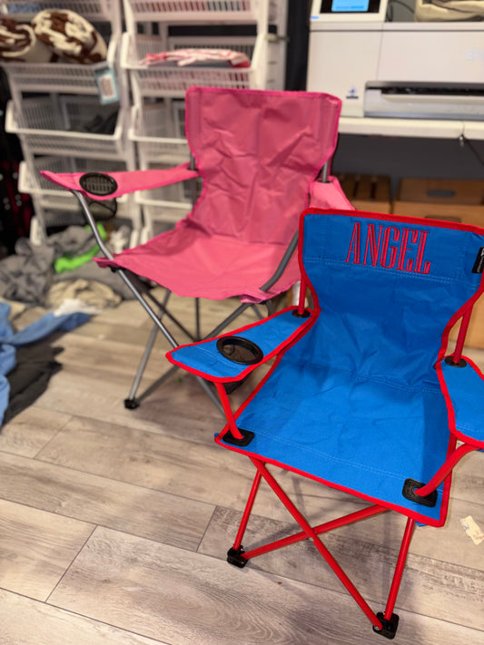 Embroidered lawn chairs (preorder 15 business day turn around time)🪑🩷