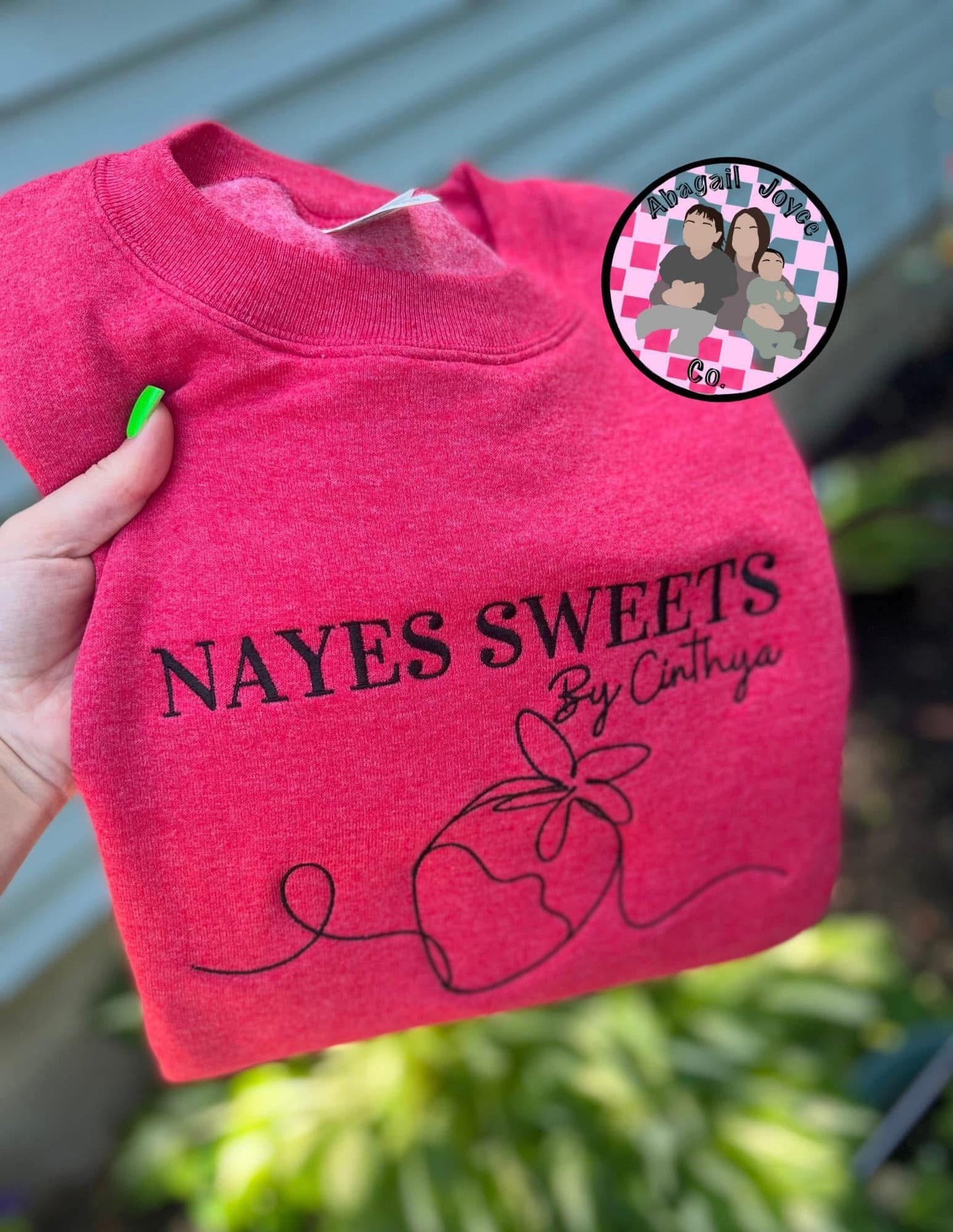 EMBROIDERED CREWNECK (WHOLESALE) preorder 28 business day turn around time