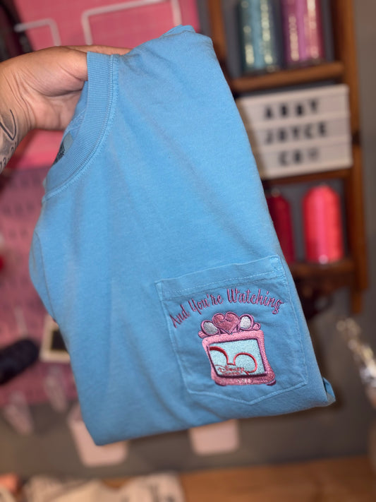 Size medium retro TV embroidered comfort colors pocket T
