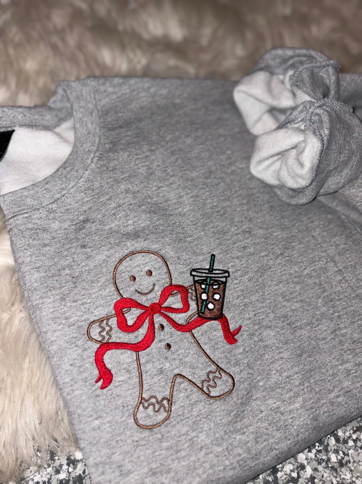 Size medium gingerbread man embroidered crew