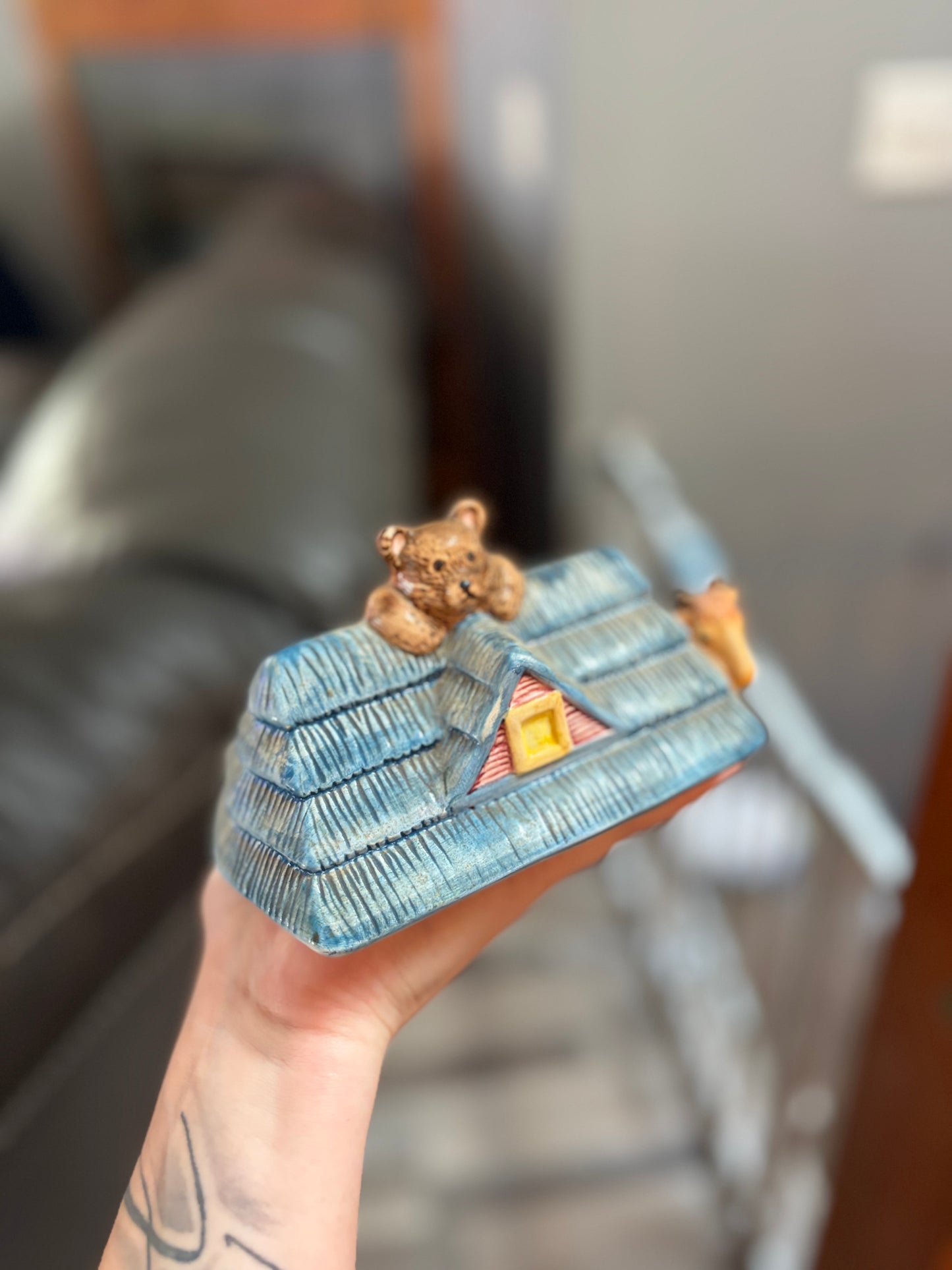 Vintage Noah’s ark jar