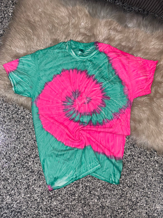 Blank tshirt- pink/blue tye dye (size medium)